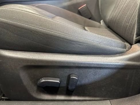 Used 2025 Nissan Altima 2.5 SV image 12