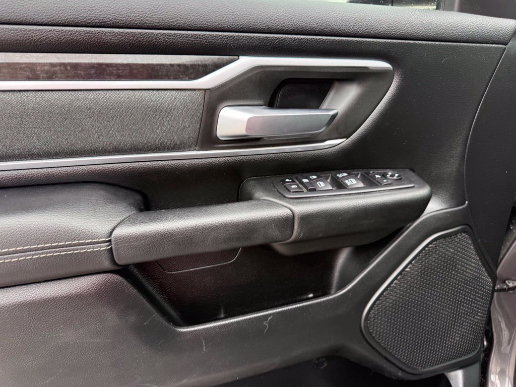 Used 2020 RAM 1500 Big Horn AWD/4WD image 5