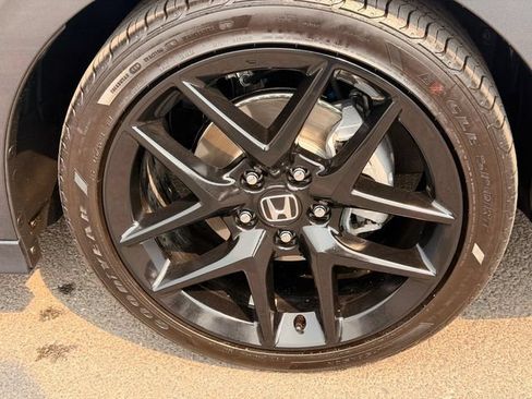 Used 2026 Honda Civic Sport image 12