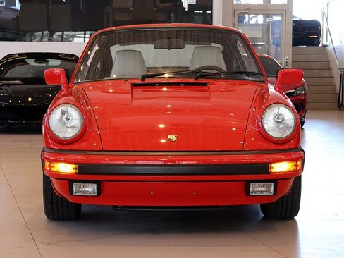 Used 1988 Porsche 911 Carrera RWD image 38
