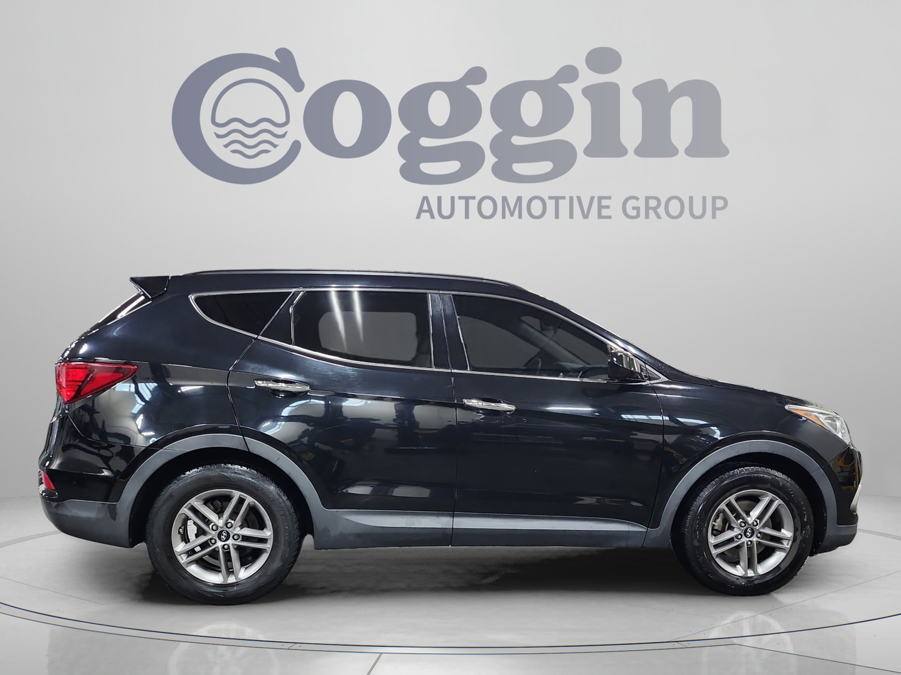 Used 2017 Hyundai Santa Fe Sport FWD image 6