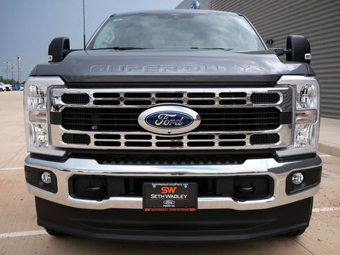 New 2026 Ford F250 XLT AWD/4WD image 4