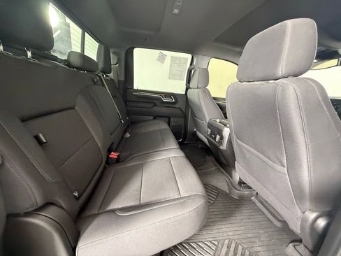 Used 2025 Chevrolet Silverado 2500 LT w/ Z71 Chrome Sport Edition AWD/4WD image 18