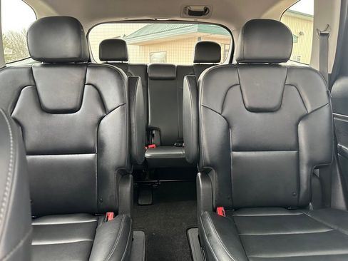 Used 2025 Kia Telluride S image 34