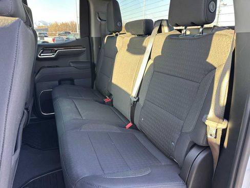 New 2026 GMC Sierra 1500 Elevation image 17