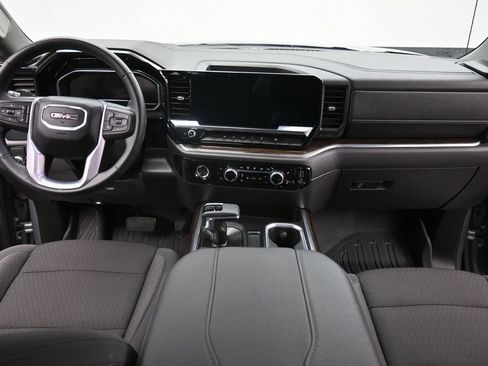 Used 2024 GMC Sierra 1500 Elevation w/ LPO, Elevation Black Package image 12