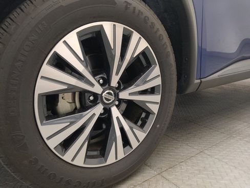 Used 2021 Nissan Rogue SV FWD image 31