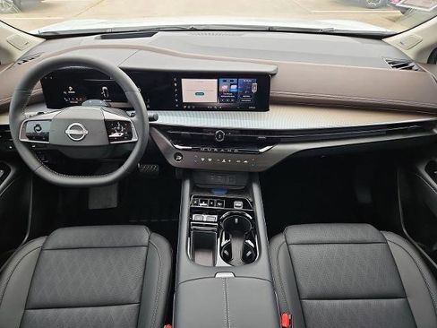 Certified 2026 Nissan Murano Platinum w/ Technology Package AWD/4WD image 14
