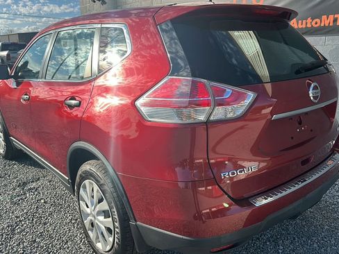 Used 2016 Nissan Rogue S image 3