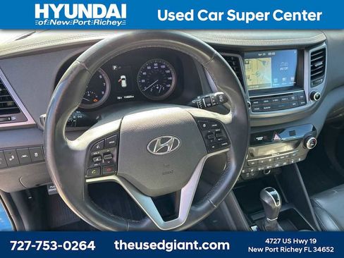 Used 2016 Hyundai Tucson Limited w/ Option Group 03 AWD/4WD image 12