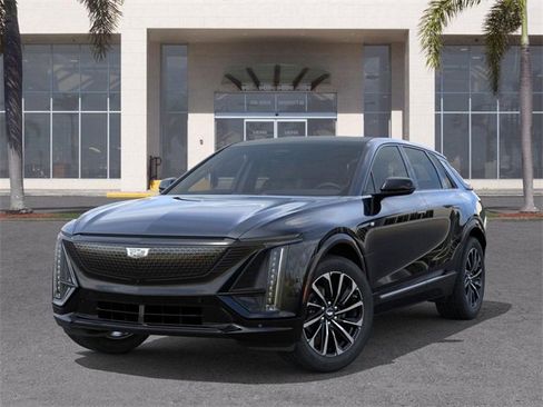 New 2026 Cadillac Lyriq Sport image 6