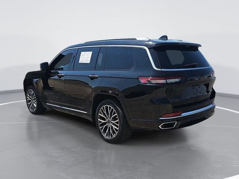 Used 2022 Jeep Grand Cherokee L Summit w/ Advanced Protech Group IV AWD/4WD image 6