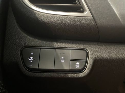 Certified 2024 Kia Seltos EX AWD/4WD image 16