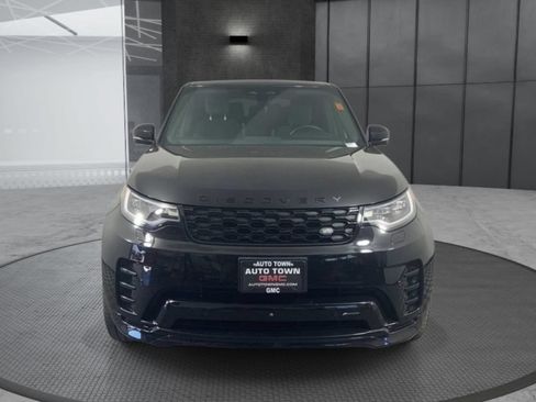 Used 2023 Land Rover Discovery S R-Dynamic AWD/4WD image 2