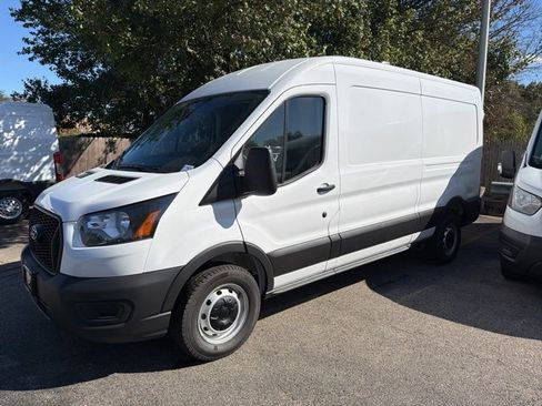 New 2026 Ford Transit 250 148 Medium Roof image 5