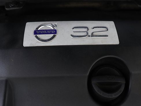 Used 2013 Volvo XC60 3.2 AWD/4WD image 35