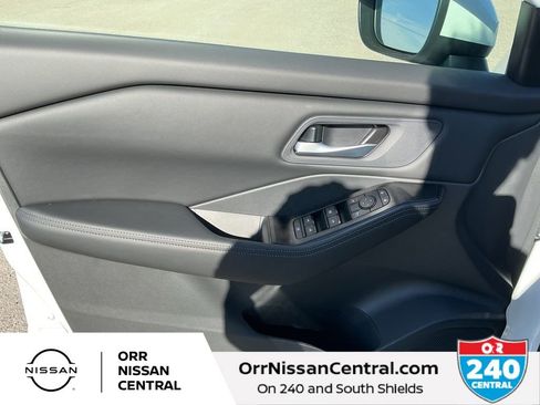 New 2026 Nissan Rogue SV FWD image 16
