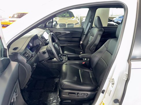 Used 2023 Honda Passport EX-L image 18