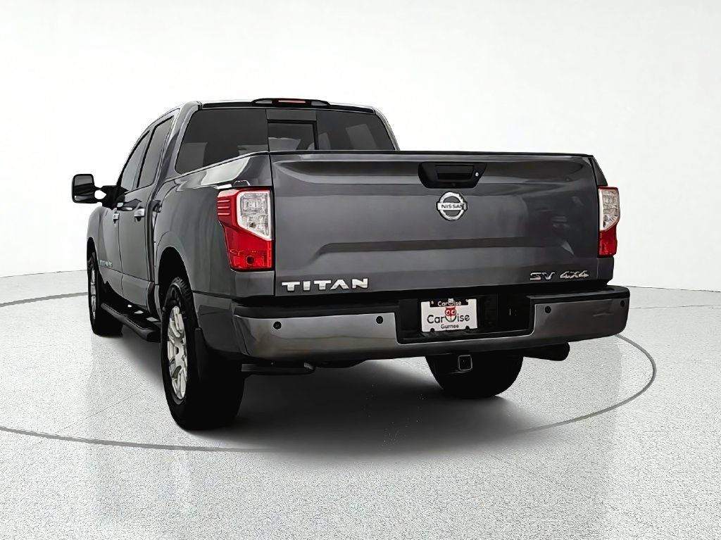 Used 2019 Nissan Titan SV w/ SV Convenience Package AWD/4WD image 6