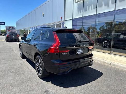 Certified 2025 Volvo XC60 B5 Plus w/ Climate Package AWD/4WD image 3