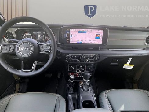 New 2026 Jeep Gladiator Mojave AWD/4WD image 10