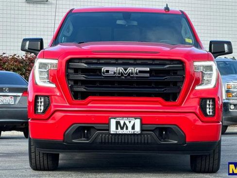 Used 2022 GMC Sierra 1500 Elevation w/ Preferred Package image 9