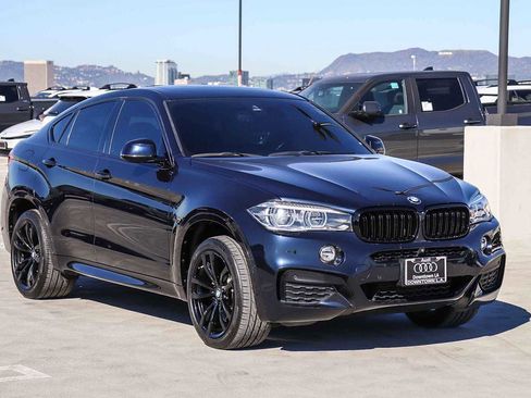 Used 2018 BMW X6 sDrive35i image 3