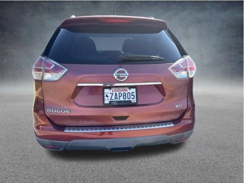 Used 2015 Nissan Rogue SV w/ SV Premium Package FWD image 7