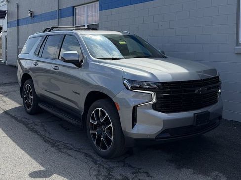 Used 2023 Chevrolet Tahoe RST AWD/4WD image 3