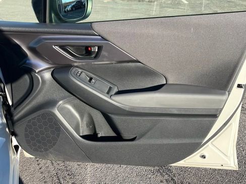 Used 2024 Subaru Impreza 2.0i image 16