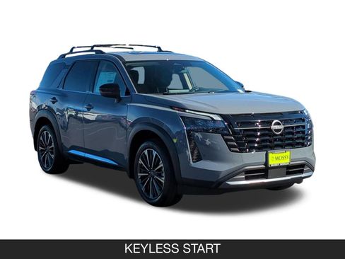 New 2026 Nissan Pathfinder Platinum w/ Cargo Package FWD image 2
