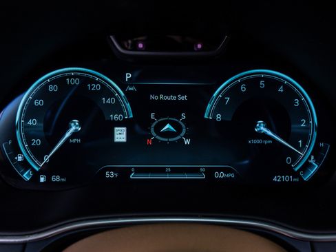 Used 2024 Genesis GV80 3.5T w/ Prestige Matte Package image 24