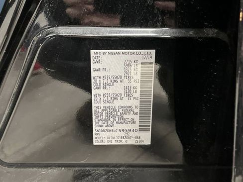 Used 2020 Nissan Pathfinder Platinum image 41