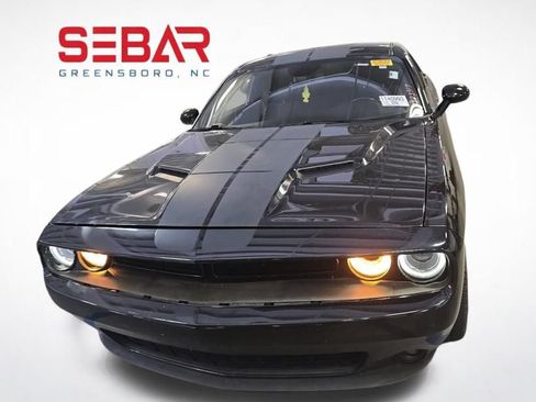 Used 2020 Dodge Challenger SXT w/ Blacktop Package RWD image 5