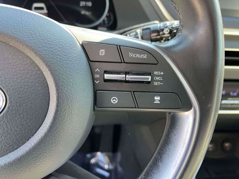 Used 2022 Hyundai Sonata SEL w/ Convenience Package FWD image 18