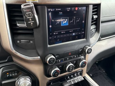 Used 2022 RAM 1500 Laramie RWD image 28