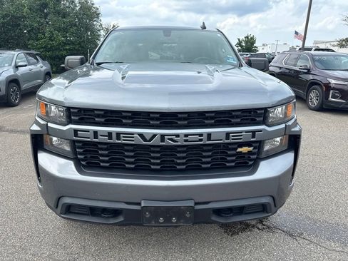 Used 2020 Chevrolet Silverado 1500 Custom w/ Custom Value Package AWD/4WD image 8