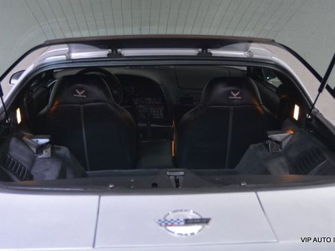 Used 1996 Chevrolet Corvette 2dr Coupe image 22