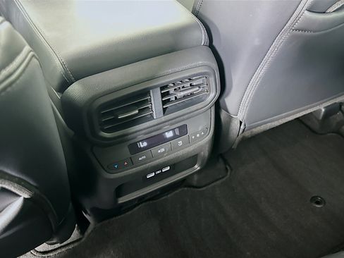Used 2023 Honda Pilot EX-L image 28