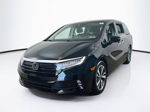 Used 2023 Honda Odyssey Touring image 3