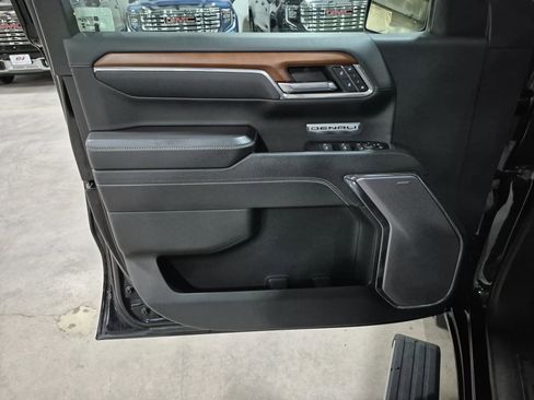 Certified 2023 GMC Sierra 1500 Denali w/ Denali Reserve Package image 24