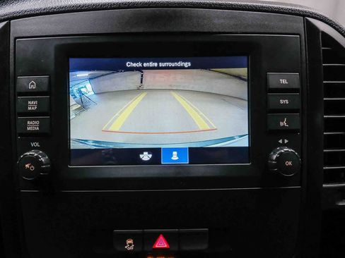 Used 2022 Mercedes-Benz Metris image 22