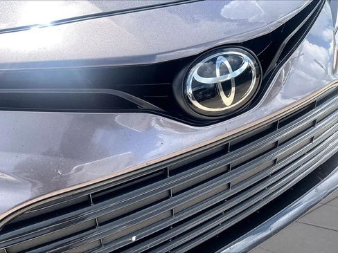 Used 2024 Toyota Camry LE FWD image 30