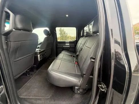 Used 2017 Ford F150 XLT w/ Equipment Group 302A Luxury AWD/4WD image 13