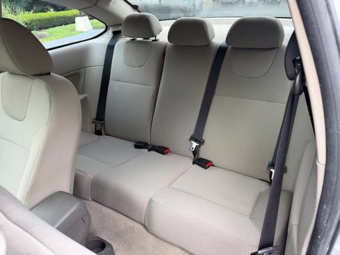 Used 2009 Ford Focus SES FWD image 17