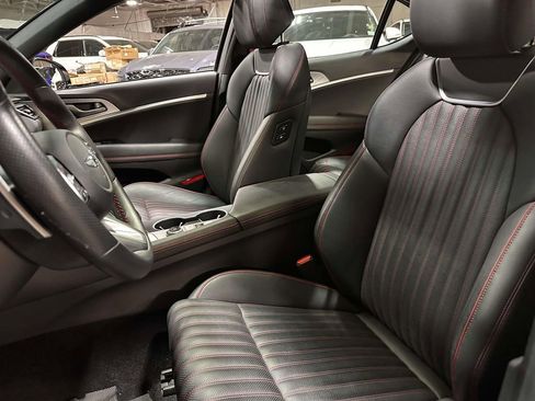 Used 2023 Genesis G70 2.0T w/ Sport Prestige Package AWD/4WD image 17