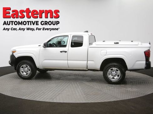 Used 2021 Toyota Tacoma SR RWD image 60