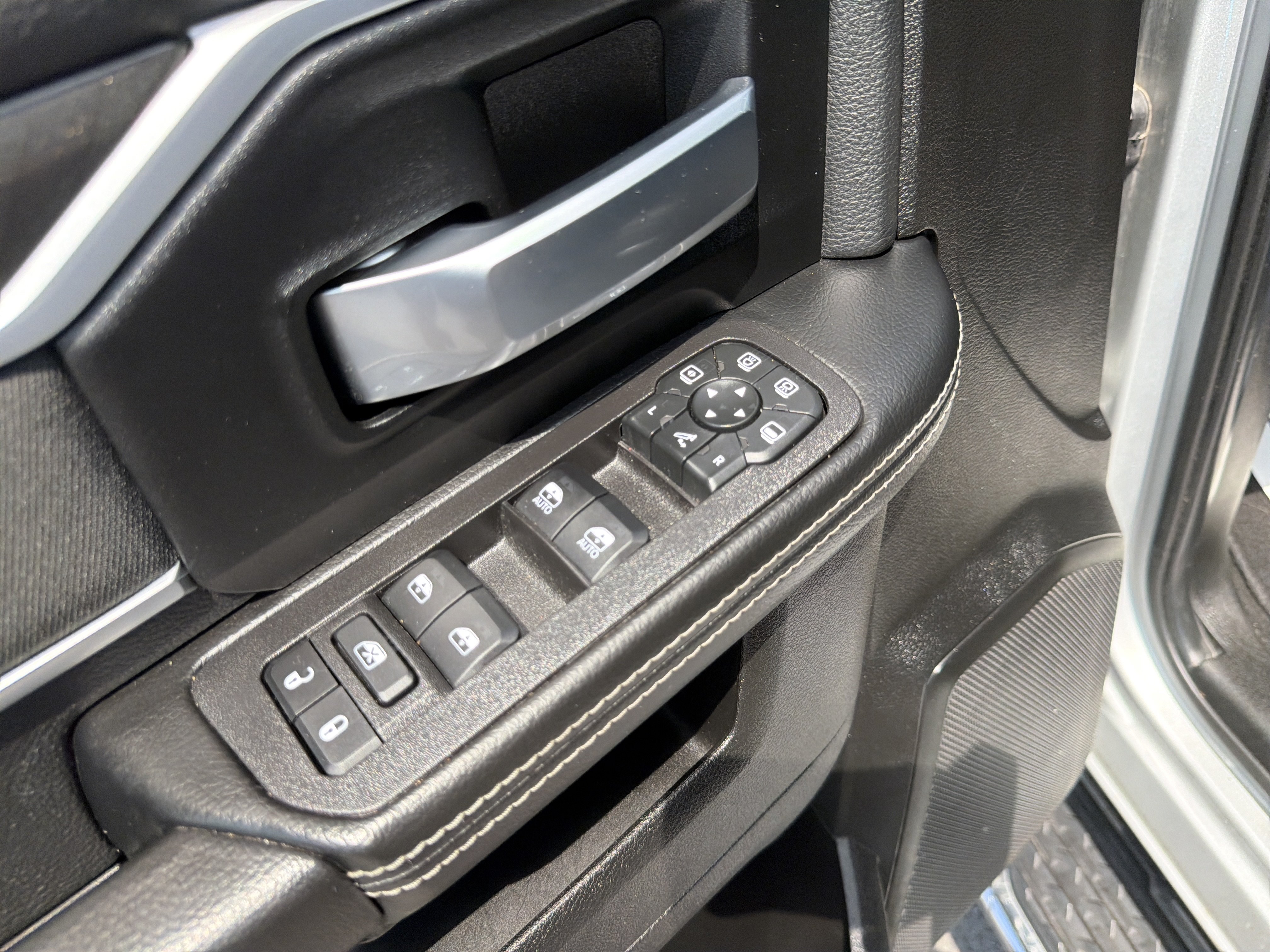 Used 2026 RAM 2500 Big Horn AWD/4WD image 16