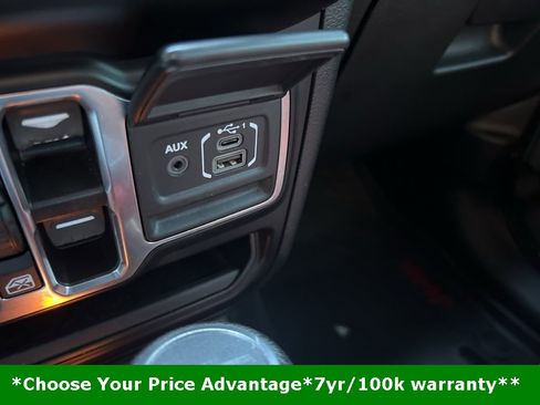 Certified 2022 Jeep Gladiator Willys image 66