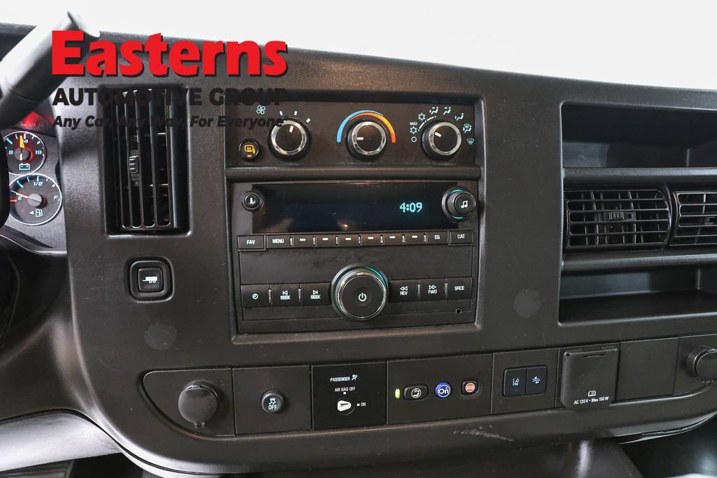 Used 2024 Chevrolet Express 3500 LT w/ LT Preferred Equipment Group RWD image 13